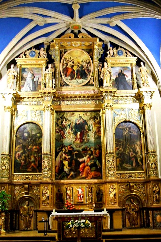 Tafalla - San Pedro 04 (retablo mayor procedente del Cº de las Concepcionistas Recoletas) 2