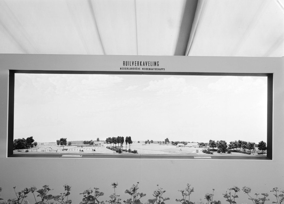 Tentoonstellingen, stands, Bestanddeelnr 165-0065