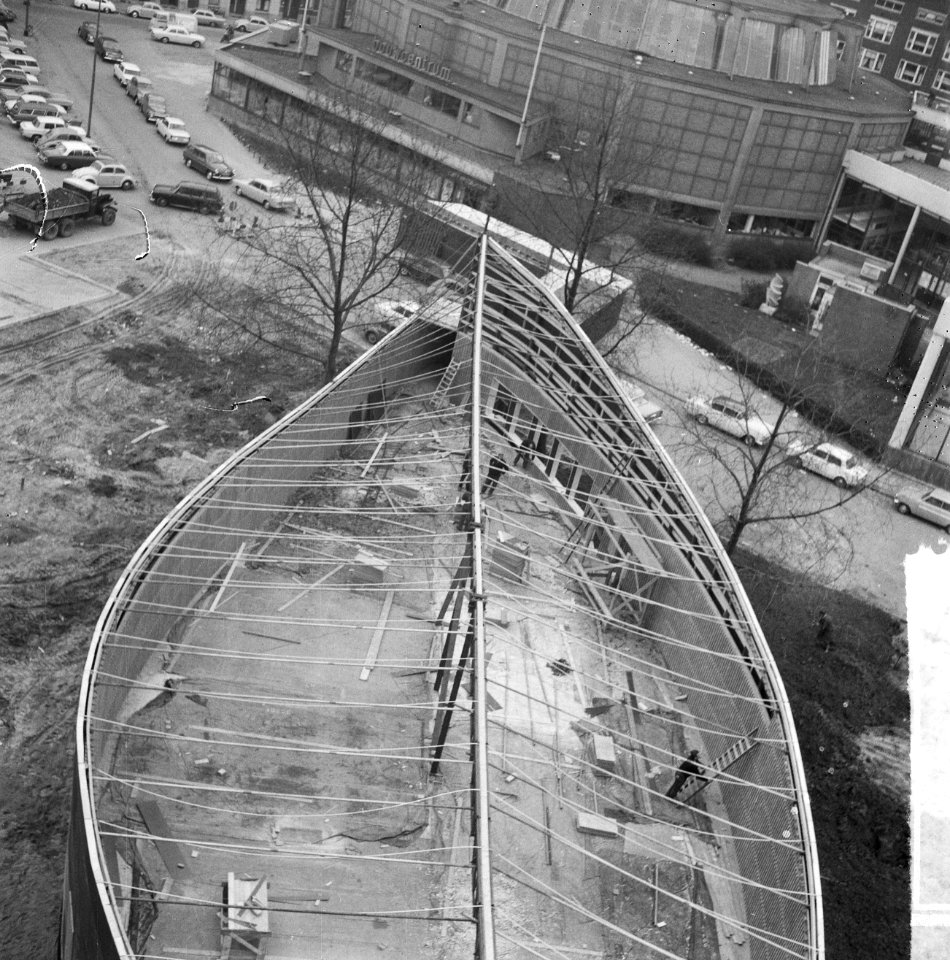 Tentoonstellingsgebouw in Rotterdam in aanbouw, tentoonstelling Rotterdam stad i, Bestanddeelnr 917-6462