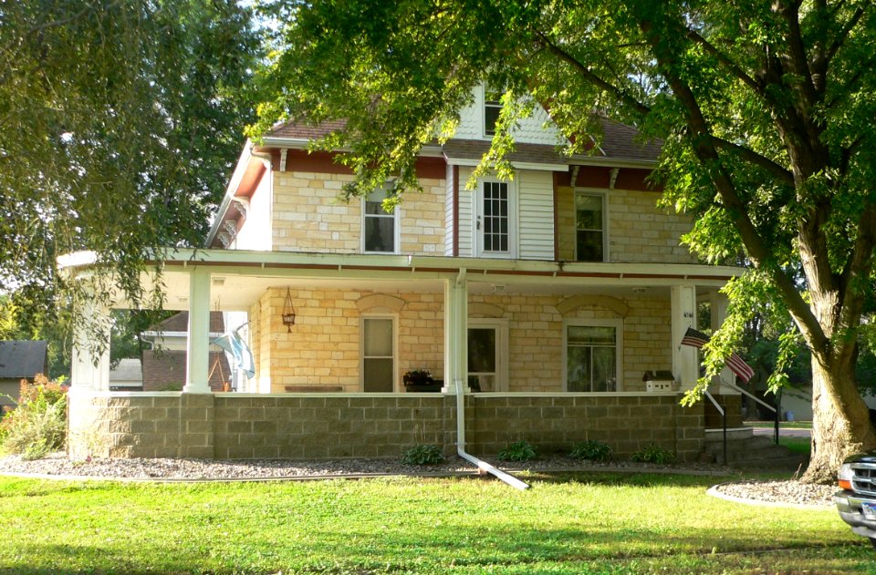 Tenus Isaac Gunderson house from N 1