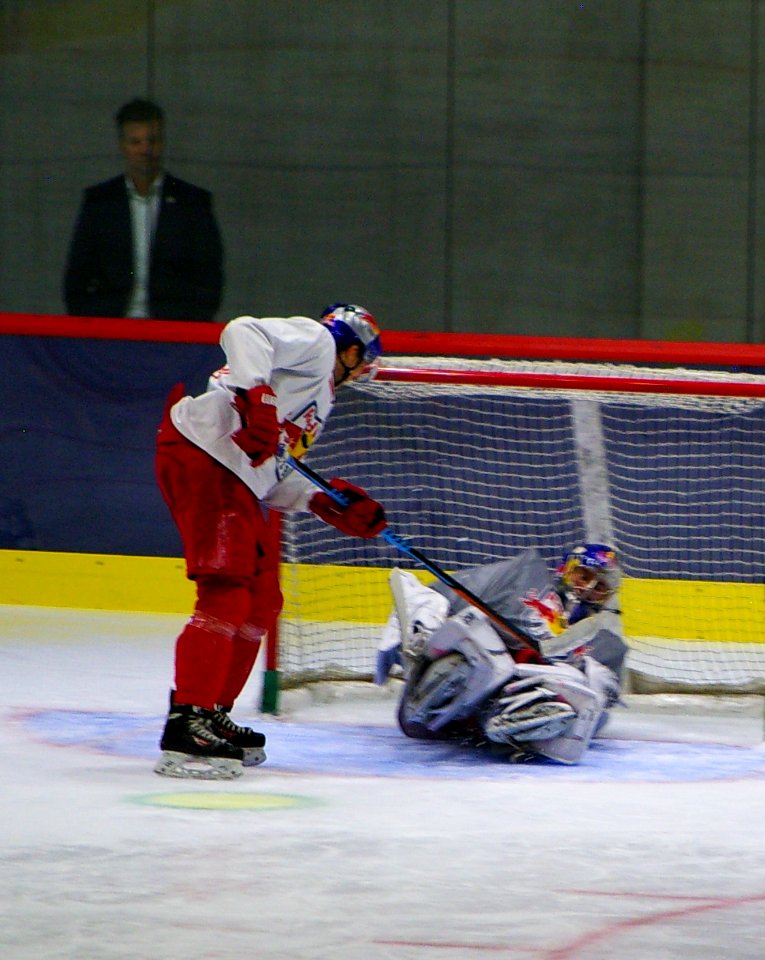 Tag der offenen Tür Red Bull Fußball- und Eishockeyakademie 45