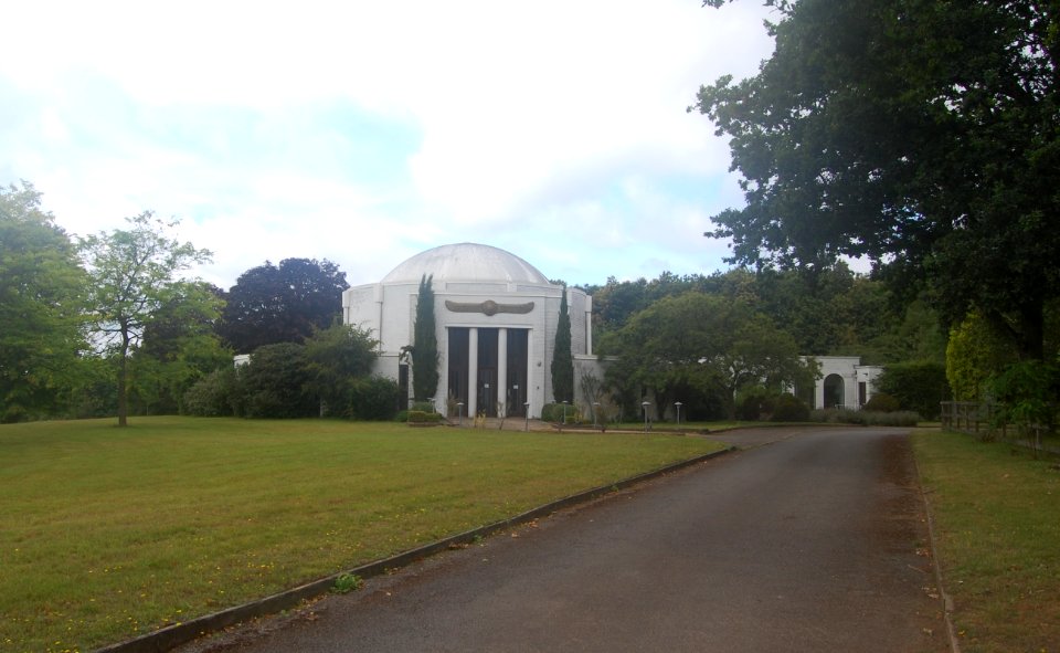 Temple of the White Eagle Lodge, Brewells Lane, Liss (July 2019) (4)