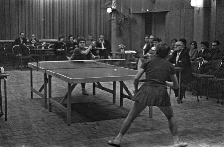 Tafeltennis Nederland tegen Belgie dames in Rotterdam, Bestanddeelnr 913-2394
