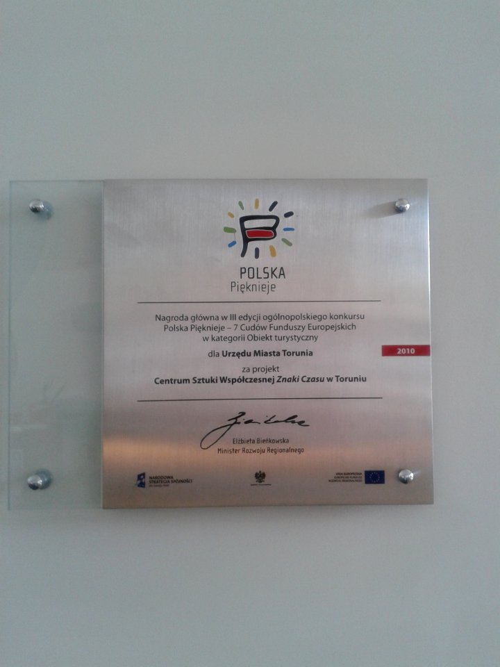 Tablica Polska Pięknieje w Centrum Sztuki Współczesnej Znaki Czasu w Toruniu
