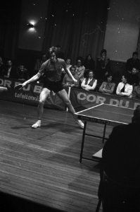 Tafeltenniswedstrijd Nederland-België in Amsterdam, Bert Schoofs in actie, Bestanddeelnr 925-3946