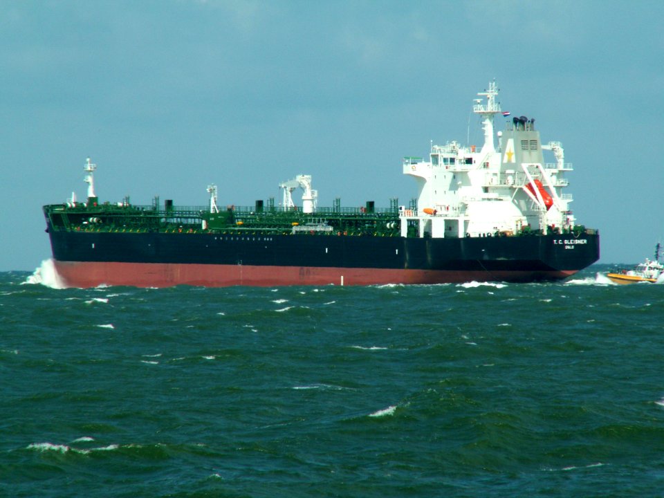T. C. Gleisner p4 leaving Port of Rotterdam, Holland 06-Aug-2005