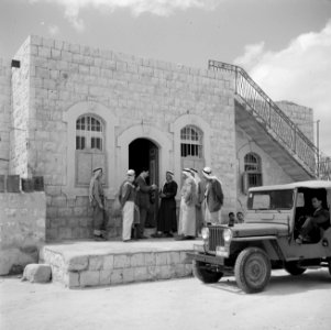 Tafereel in Zaita, een dorp dichtbij de (toenmalige) grens tussen Jordanië en Is, Bestanddeelnr 255-5583