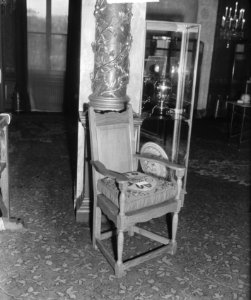 Tentoonstelling geschenken Koningin Wilhelmina, Bestanddeelnr 903-0869
