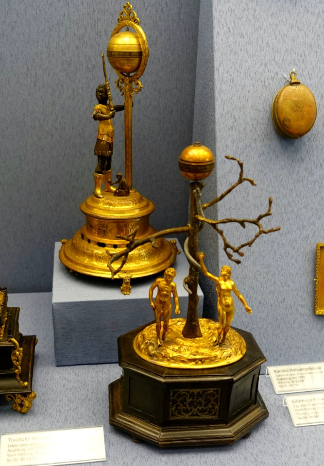 Table clocks with automata, rear Augsburg, c. 1600, front probably Nuremberg, gilt brass, iron - Germanisches Nationalmuseum - Nuremberg, Germany - DSC03764