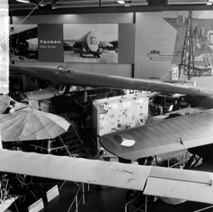 Tentoonstelling 40 jaar vluchten naar Indie op Schiphol, Bestanddeelnr 916-9566