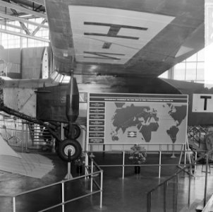 Tentoonstelling 40 jaar vluchten naar Indie op Schiphol, Bestanddeelnr 916-9568