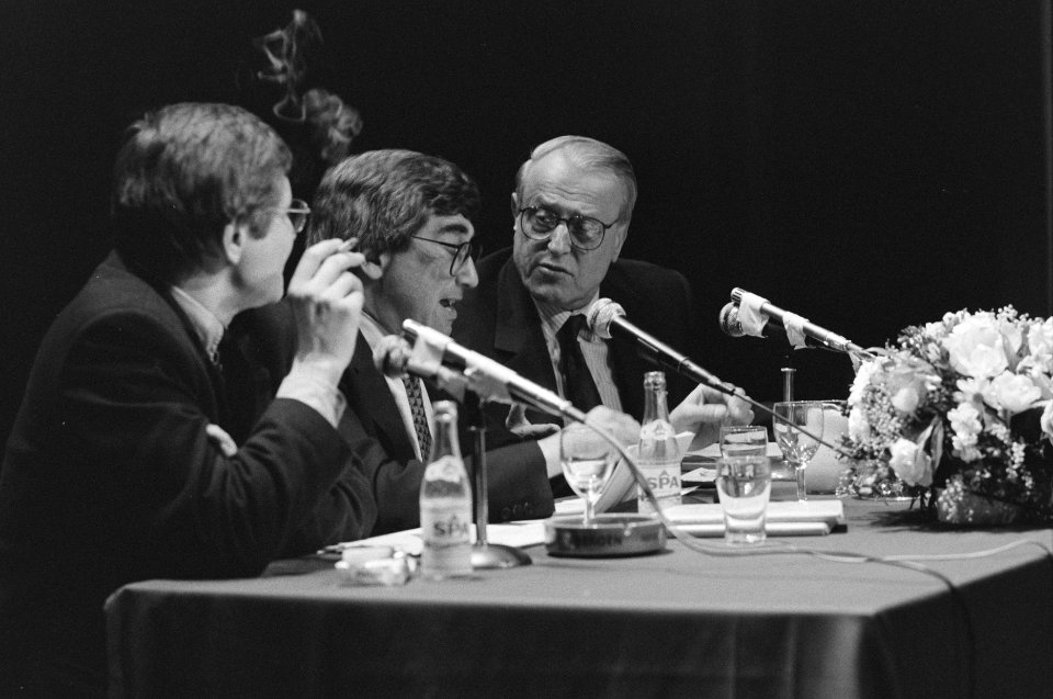 Ter inleiding Boekenweek, gesprek Willem Frederik Hermans (r) met Eddy van Vliet, Bestanddeelnr 934-2092