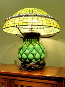 Table Lamp, Tiffany Studios, 1902-1919 - Nelson-Atkins Museum of Art - DSC09186 photo