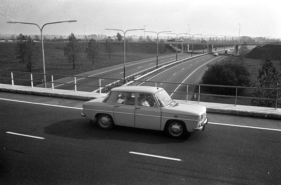 Ter hoogte van Nieuw-Vennep, Bestanddeelnr 919-6916