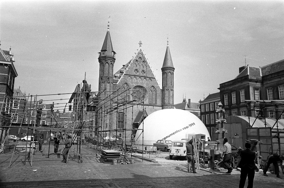 Tentoonstelling '100 jaar overheidszorg voor het cultureel erfgoed' op het Binne, Bestanddeelnr 928-0093