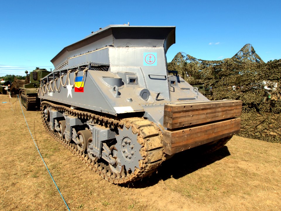 T-15187 Sherman BARV pic-005