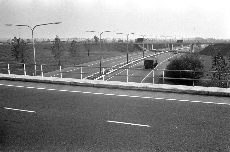 Ter hoogte van Nieuw-Vennep, Bestanddeelnr 919-6917