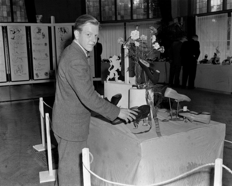 Tentoonstelling 'Het Gulden Voetspoor'. Expositie van de geschiedenis van het sc, Bestanddeelnr 904-7799