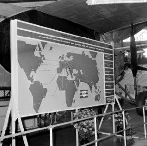 Tentoonstelling 40 jaar vluchten naar Indie op Schiphol, Bestanddeelnr 916-9565