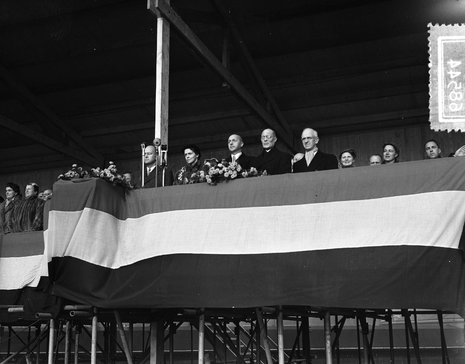 Tewaterlating Willem Barendsz II , Wilton Fijenoord, Bestanddeelnr 906-8544