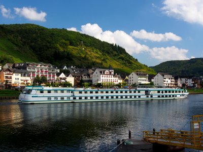 Switzerland, ENI 07001515 on the Moselle river, photo 4