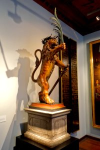 Swedish Lion, artist unknown, 1649, wood, view 1 - Stadtmuseum Fembohaus - Nuremberg, Germany - DSC02227