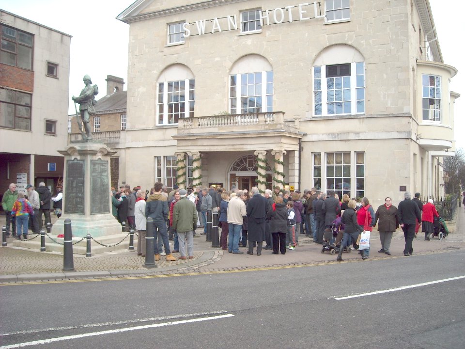 SwanHotelBoxingDayPigRoast