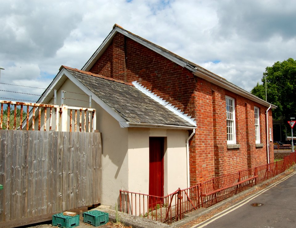 Swanwick Shore Strict Baptist Chapel, Bridge Road, Lower Swanwick (NHLE Code 1391981) (May 2019) (6)