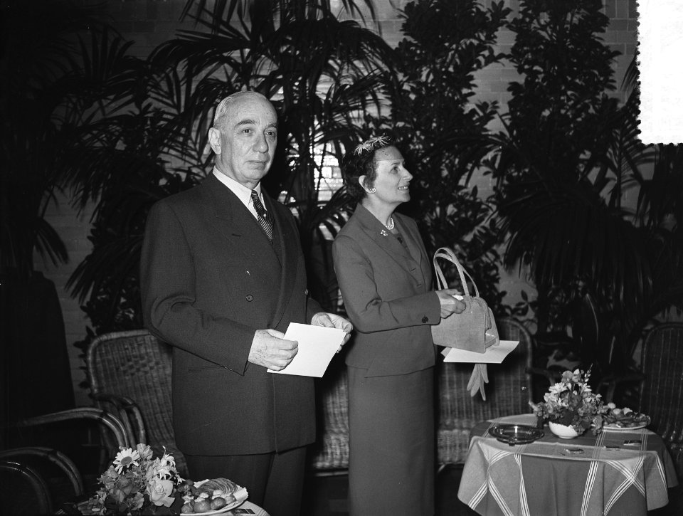 Tewaterlating Kara, Bestanddeelnr 907-1953