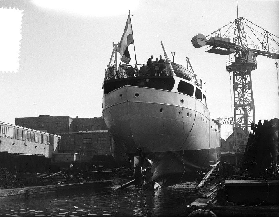 Tewaterlating Elke Danielsen Zaanlandse Scheepsbouw Maatschappij, Bestanddeelnr 907-6338