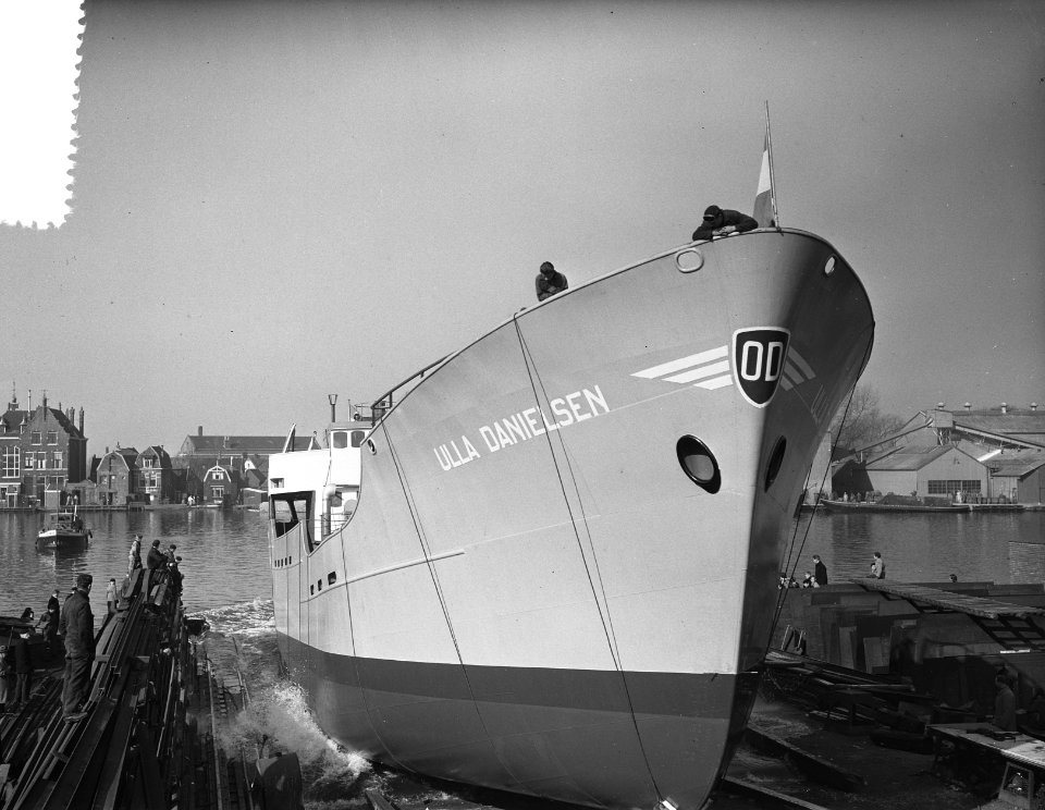 Tewaterlating Elke Danielsen Zaanlandse Scheepsbouw Maatschappij, Bestanddeelnr 907-6341