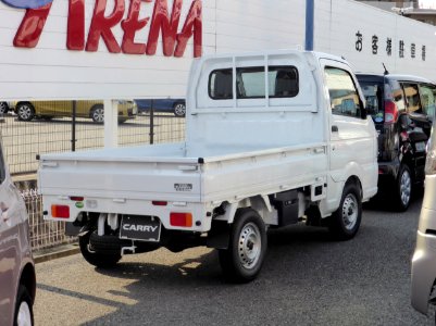Suzuki CARRY (DA16T) rear