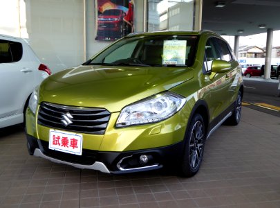 Suzuki SX4 S-CROSS (YB22S) front