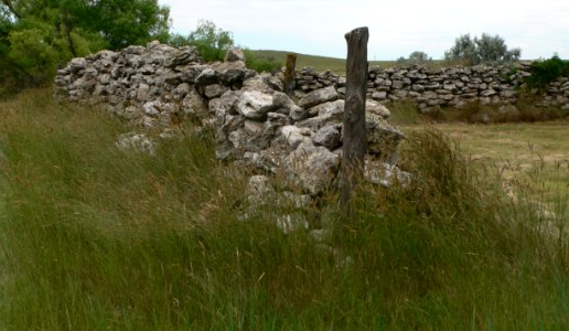 Texas Trail Stone Corral detail 1