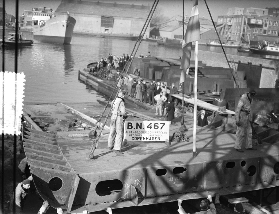 Tewaterlating Elke Danielsen Zaanlandse Scheepsbouw Maatschappij, Bestanddeelnr 907-6342
