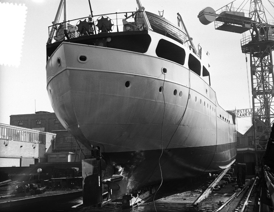 Tewaterlating Elke Danielsen Zaanlandse Scheepsbouw Maatschappij, Bestanddeelnr 907-6336