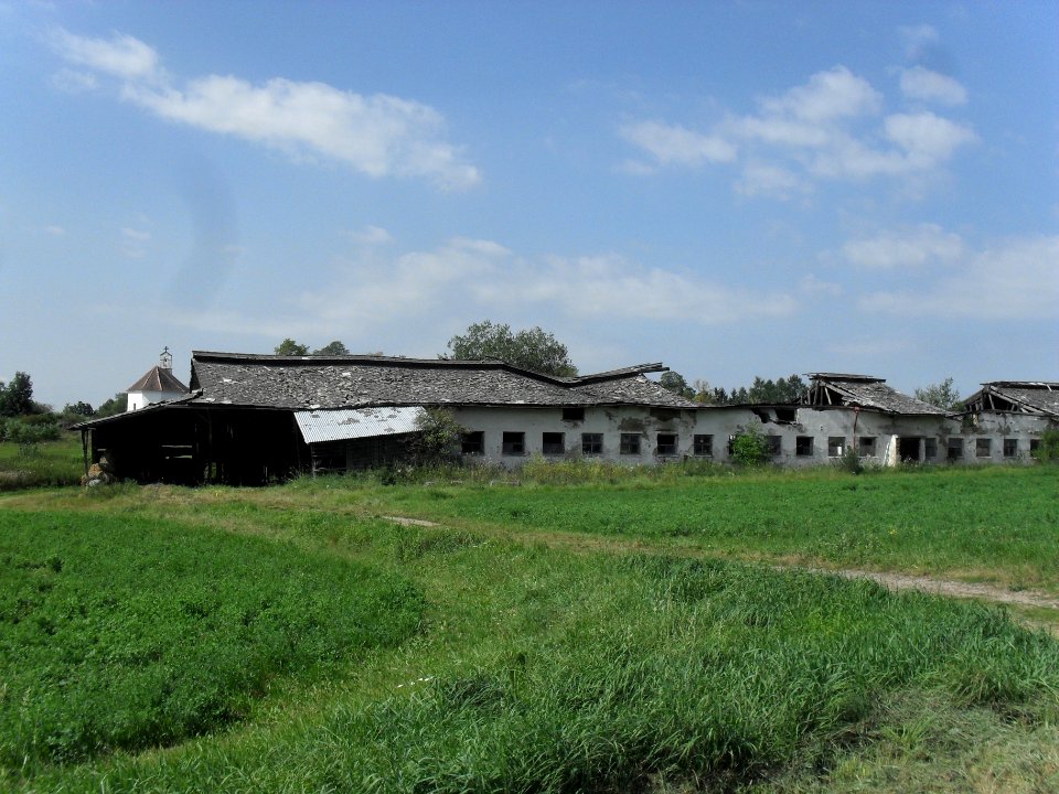 SVÉRADICE - Bývalý statek B