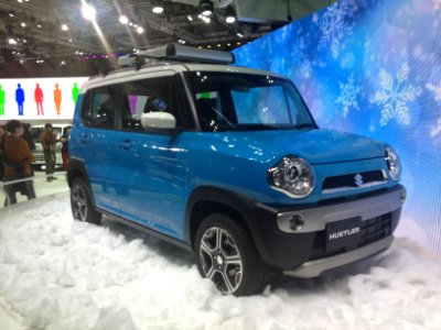 Suzuki Hustler front - Tokyo Motor Show 2013