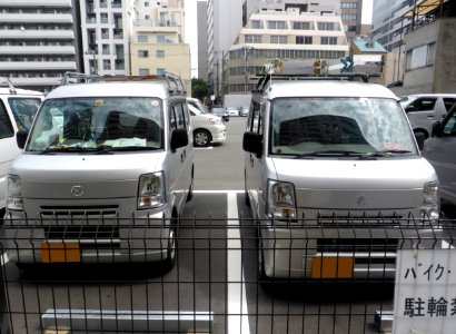 Suzuki EVERY (DA64) and Mazda SCRUM VAN (DG64) front