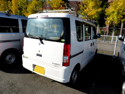 Suzuki EVERY GA (DA64) rear