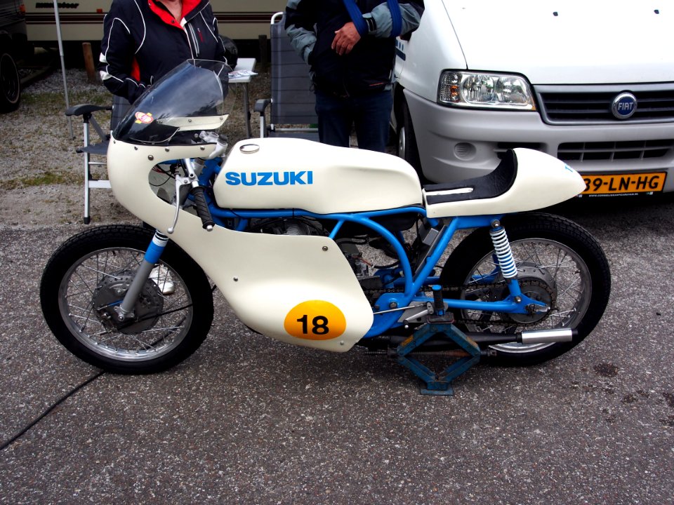 Suzuki No18, pic-