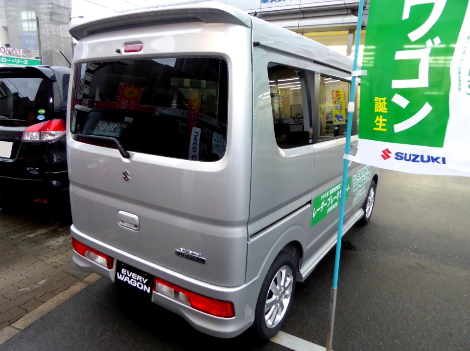 Suzuki EVERY WAGON PZ Turbo Special High-Roof (DA17W) rear