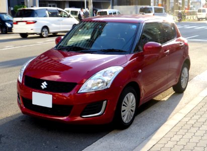Suzuki SWIFT XG (ZC72S) front