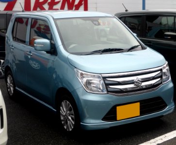 Suzuki WAGON R FZ (MH44S) front