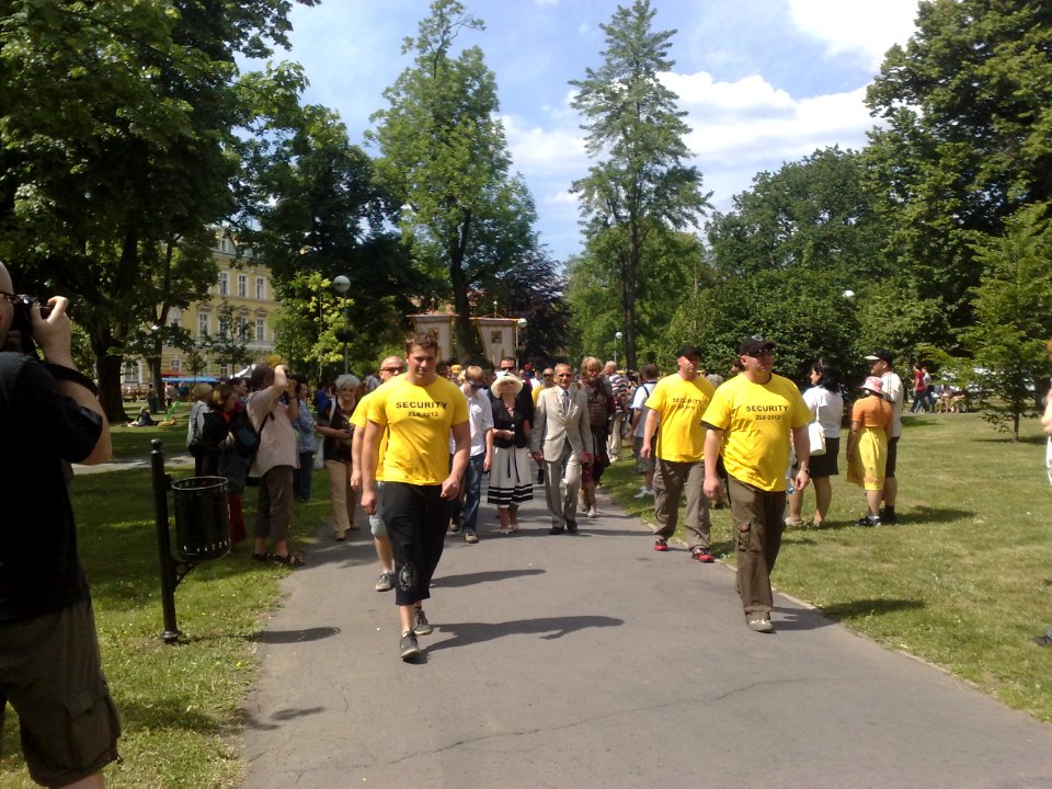 Svěcení pramenů - průvod C