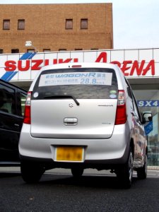 Suzuki Wagon R (MH34S) rear