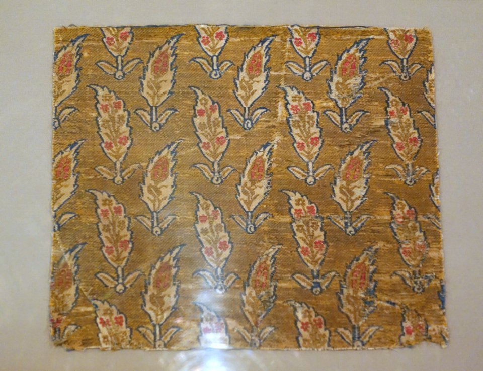Textile, unidentified - Museo Nacional de Artes Decorativas - Madrid, Spain - DSC08186