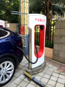 Tesla stations in Haikou - 02