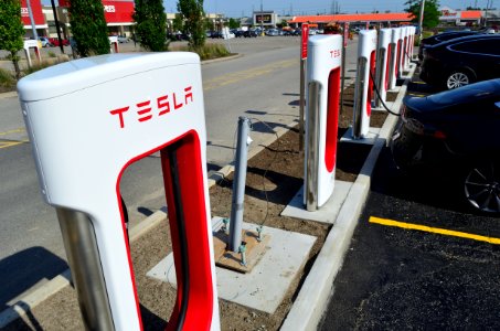 TeslaSuperChargerStationsSmartCentreMarkhamWoodside