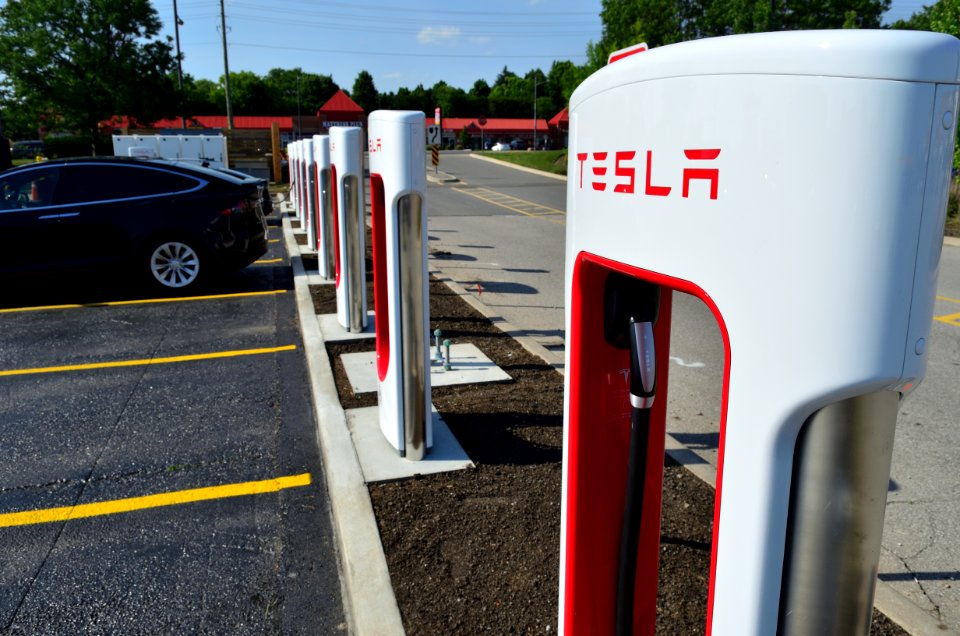 TeslaSuperChargerStationsSmartCentreMarkhamWoodside8